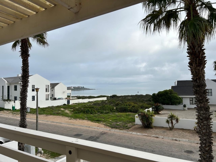 3 Bedroom Property for Sale in Britannia Bay Western Cape